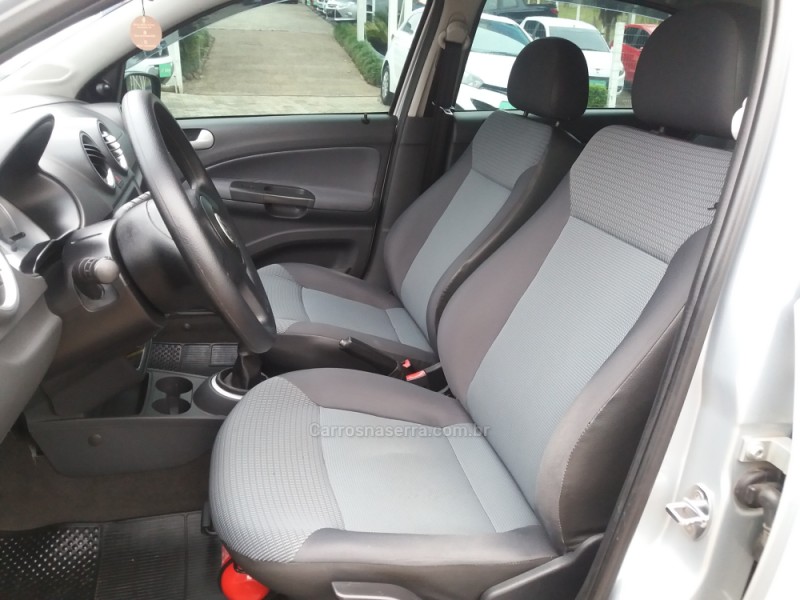 GOL 1.0 MI TREND 8V FLEX 4P MANUAL - 2011 - DOIS IRMãOS