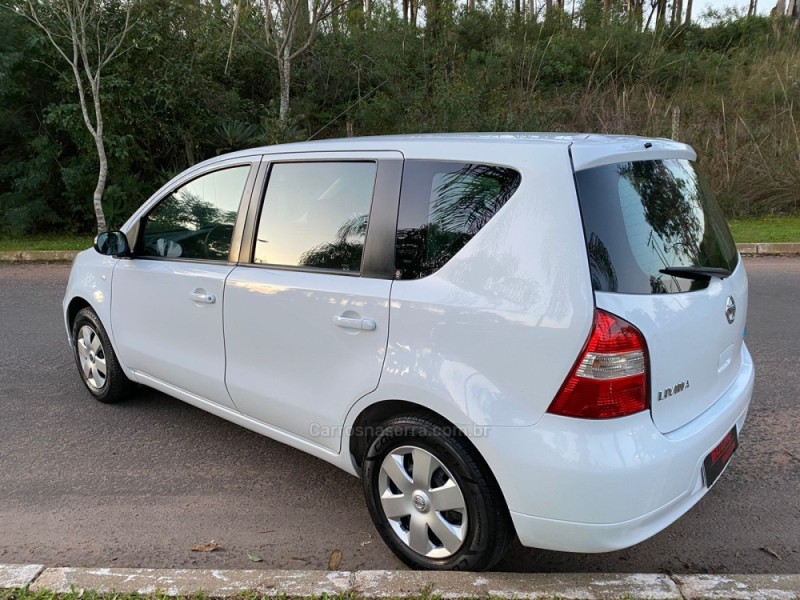 LIVINA 1.6 16V FLEX 4P MANUAL - 2013 - CAMPO BOM
