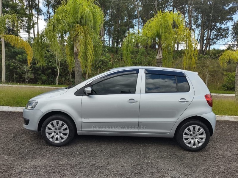 FOX 1.0 MI 8V FLEX 4P MANUAL - 2012 - CAMPO BOM