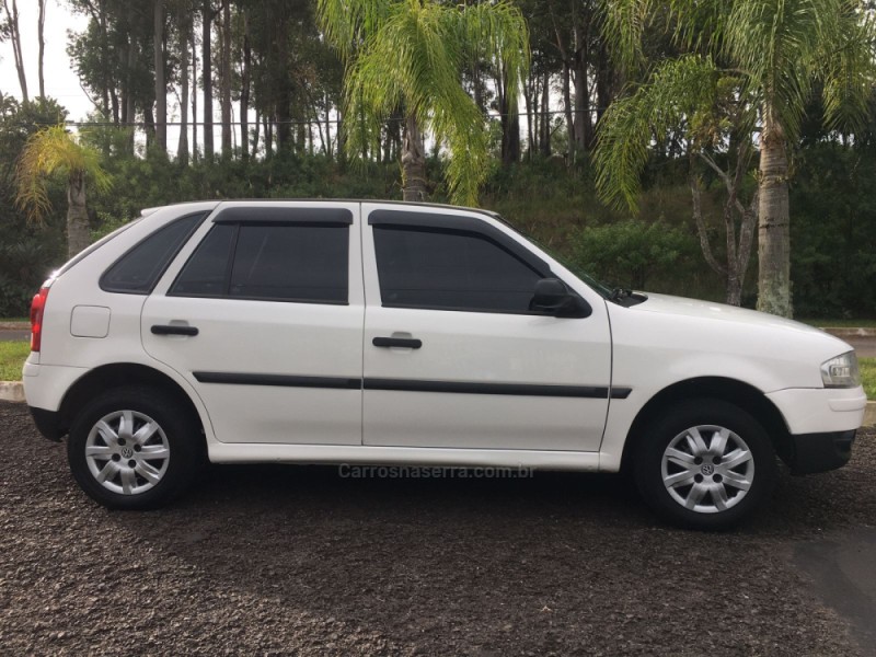 GOL 1.0 MI TREND 8V GASOLINA 4P MANUAL G.III - 2009 - CAMPO BOM