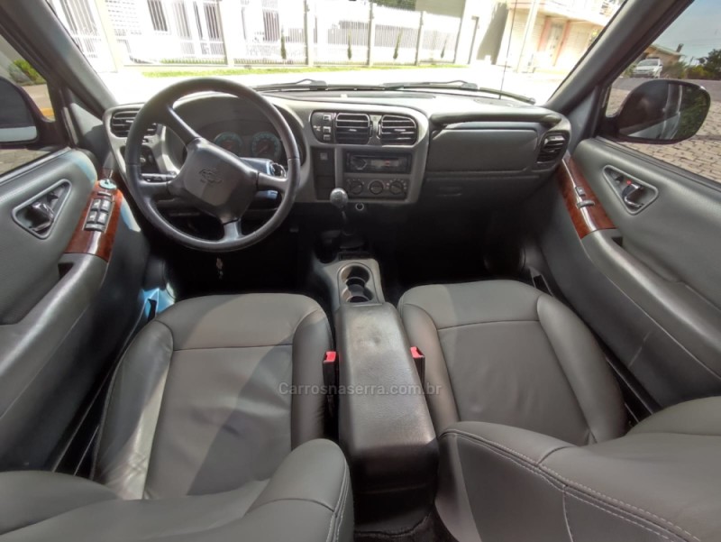 S10 2.8 EXECUTIVE 4X4 CD 12V TURBO ELECTRONIC INTERCOOLER DIESEL 4P MANUAL - 2010 - FARROUPILHA
