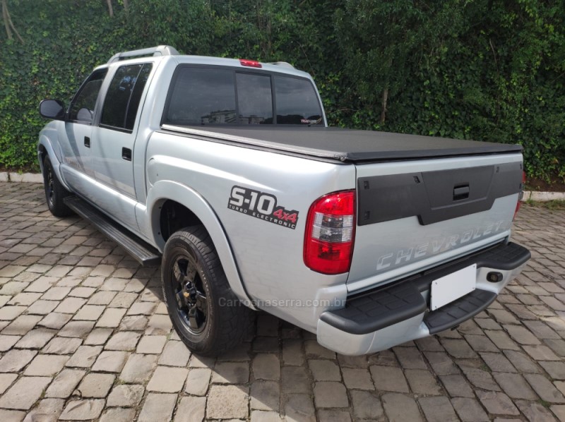 S10 2.8 EXECUTIVE 4X4 CD 12V TURBO ELECTRONIC INTERCOOLER DIESEL 4P MANUAL - 2010 - FARROUPILHA