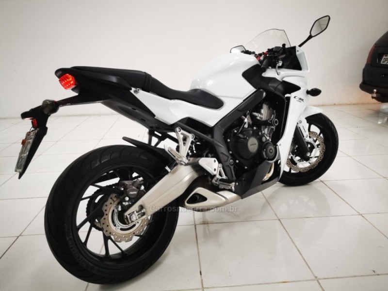 CBR 650F  - 2015 - SãO SEBASTIãO DO CAí