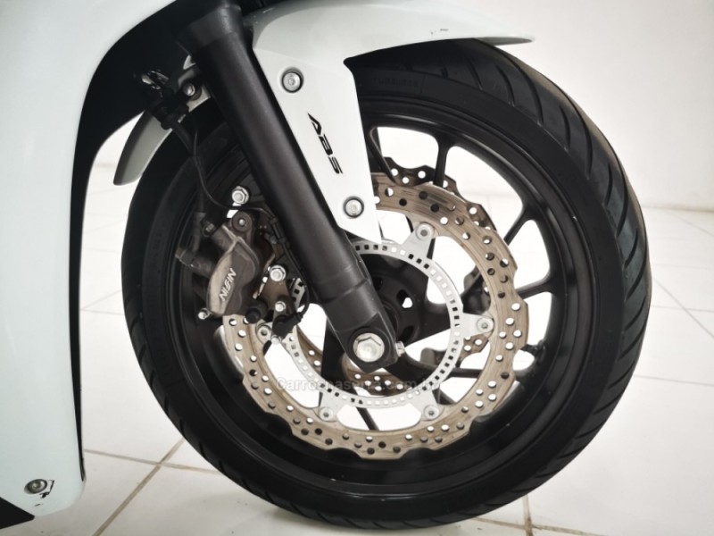 CBR 650F  - 2015 - SãO SEBASTIãO DO CAí