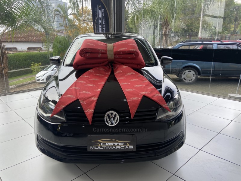 VOYAGE 1.6 MI COMFORTLINE 8V FLEX 4P MANUAL - 2014 - NOVO HAMBURGO