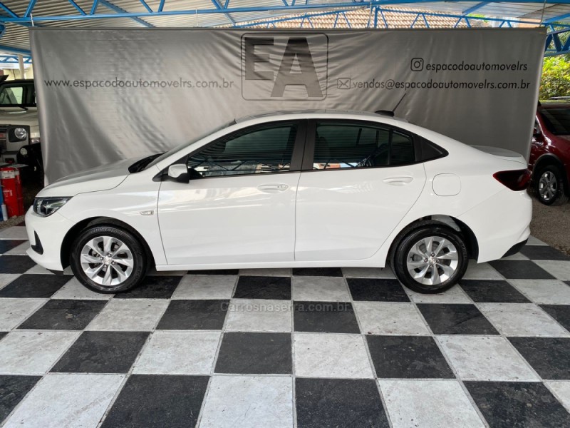 onix 1.0	ltz plus 8v turbo flex 4p automatico 2020 nova prata