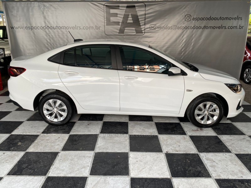 ONIX 1.0	LTZ PLUS 8V TURBO FLEX 4P AUTOMÁTICO - 2020 - NOVA PRATA