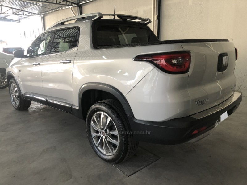 toro 2.0 16v turbo diesel volcano 4wd automatico 2017 caxias do sul