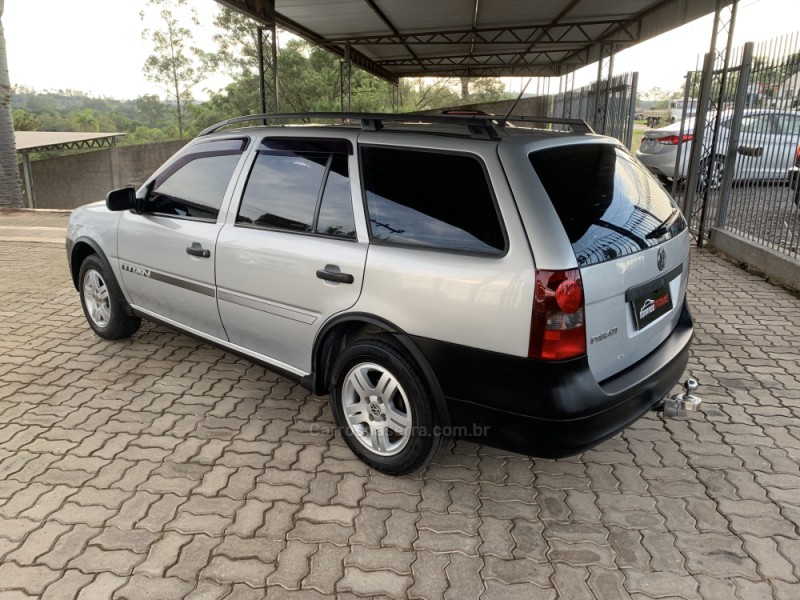 PARATI 1.6 MI TITAN 8V FLEX 4P MANUAL G.IV - 2010 - SãO SEBASTIãO DO CAí