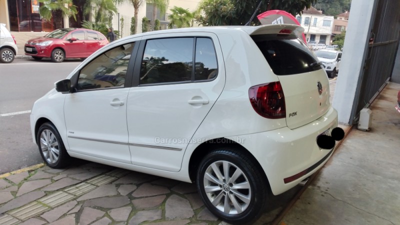 FOX 1.6 MI PRIME 8V FLEX 4P MANUAL - 2012 - BENTO GONçALVES