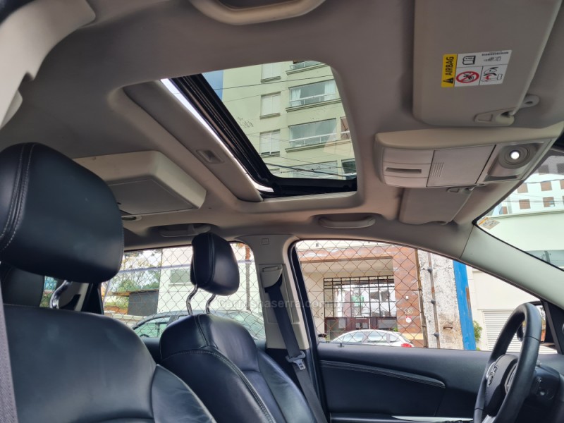 JOURNEY 3.6 RT V6 GASOLINA 4P AUTOMÁTICO - 2015 - BENTO GONçALVES