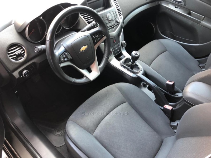 CRUZE 1.8 LT 16V FLEX 4P MANUAL - 2014 - CANELA