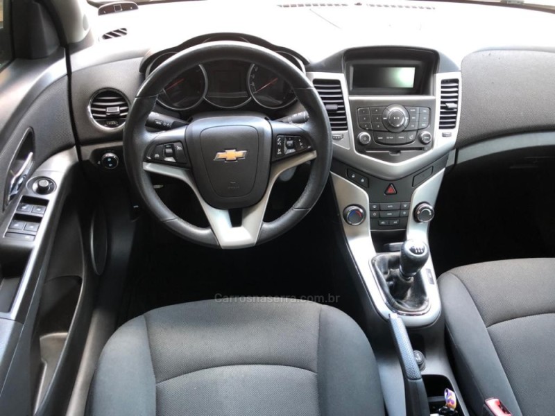 CRUZE 1.8 LT 16V FLEX 4P MANUAL - 2014 - CANELA