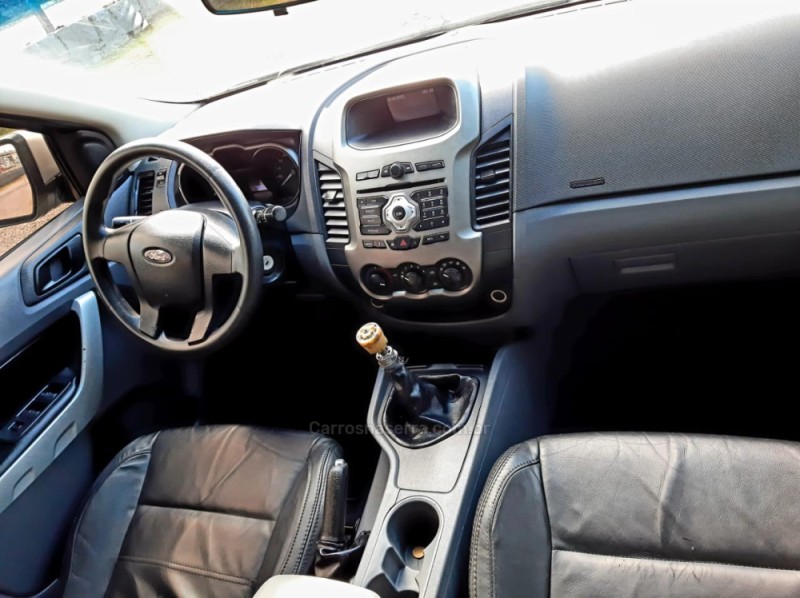 RANGER 2.5 XLS 4X2 CD 16V FLEX 4P MANUAL - 2013 - CAXIAS DO SUL