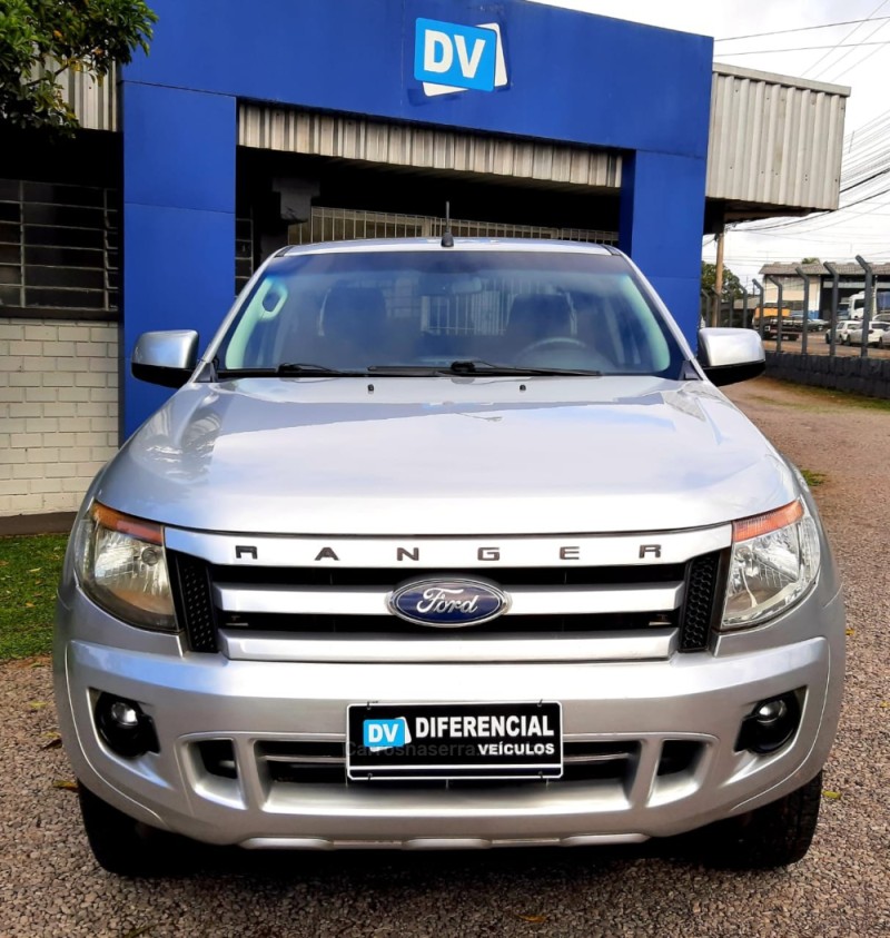 RANGER 2.5 XLS 4X2 CD 16V FLEX 4P MANUAL - 2013 - CAXIAS DO SUL