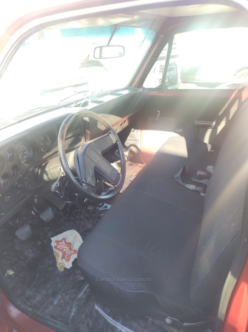 D20 4.0 CS 8V DIESEL 2P MANUAL - 1986 - CAXIAS DO SUL