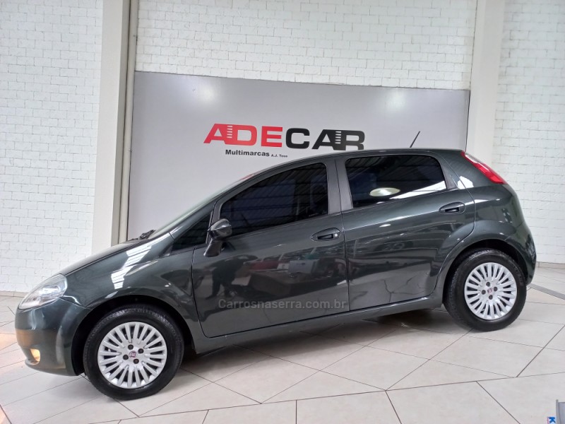 PUNTO 1.4 ELX 8V FLEX 4P MANUAL - 2010 - FARROUPILHA