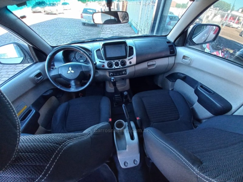 L200 TRITON 3.2 GLX 4X4 CD 16V TURBO INTERCOLER DIESEL 4P MANUAL - 2017 - VACARIA