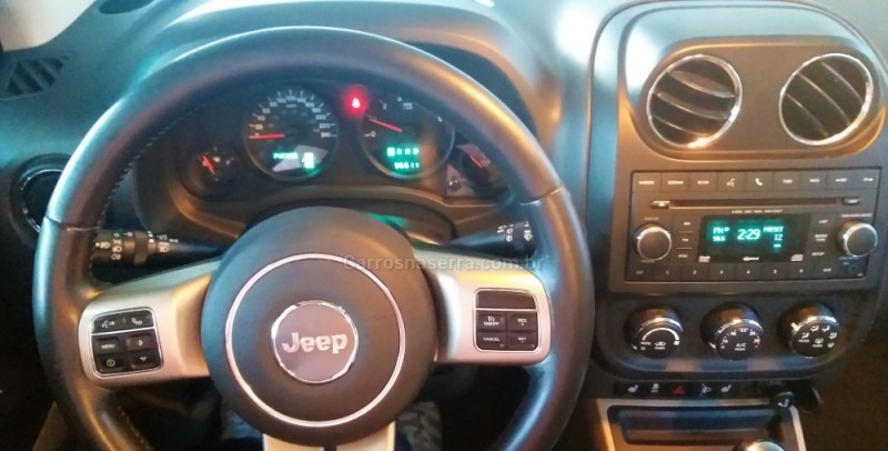 COMPASS 2.0 SPORT 4X2 16V GASOLINA 4P AUTOMÁTICO - 2012 - CAXIAS DO SUL