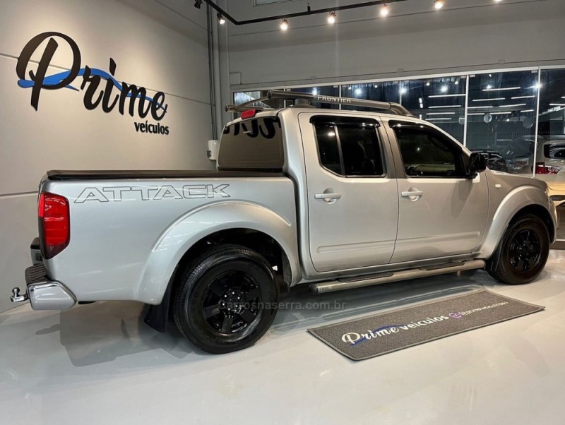 FRONTIER 2.5 SV ATTACK 4X4 CD TURBO ELETRONIC DIESEL 4P MANUAL - 2014 - ESTâNCIA VELHA