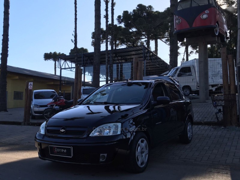 CORSA 1.4 MPFI PREMIUM SEDAN 8V FLEX 4P MANUAL