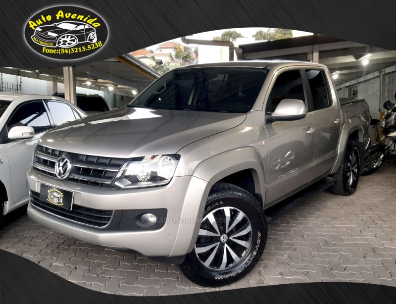 amarok 2.0 trendline 4x4 cd 16v turbo intercooler diesel 4p automatico 2016 caxias do sul
