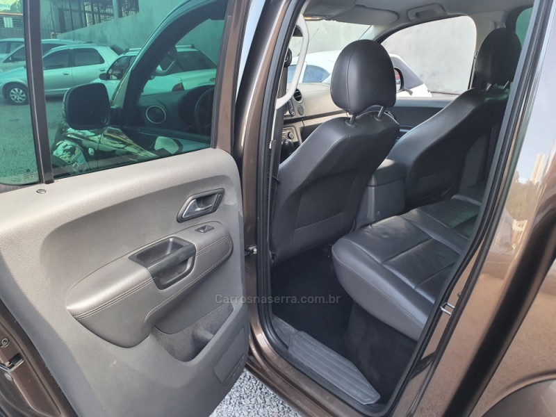 AMAROK 2.0 HIGHLINE 4X4 CD 16V TURBO INTERCOOLER DIESEL 4P MANUAL - 2011 - CAXIAS DO SUL