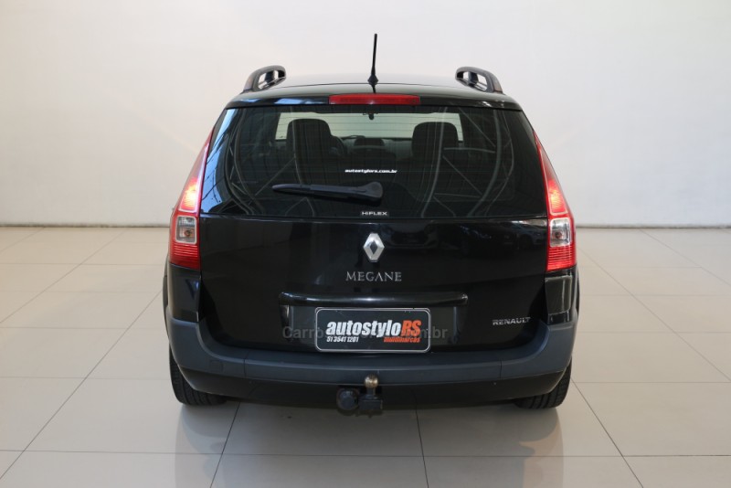 MÉGANE 1.6 DYNAMIQUE GRAND TOUR 16V FLEX 4P MANUAL - 2012 - TAQUARA