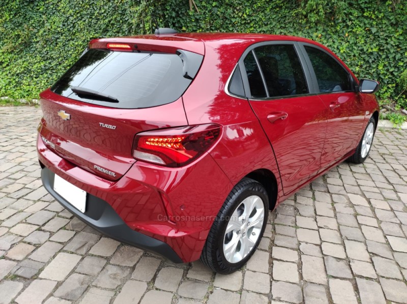 ONIX  1.0	PREMIER II PLUS 12V TURBO FLEX 4P AUTOMÁTICO - 2020 - FARROUPILHA