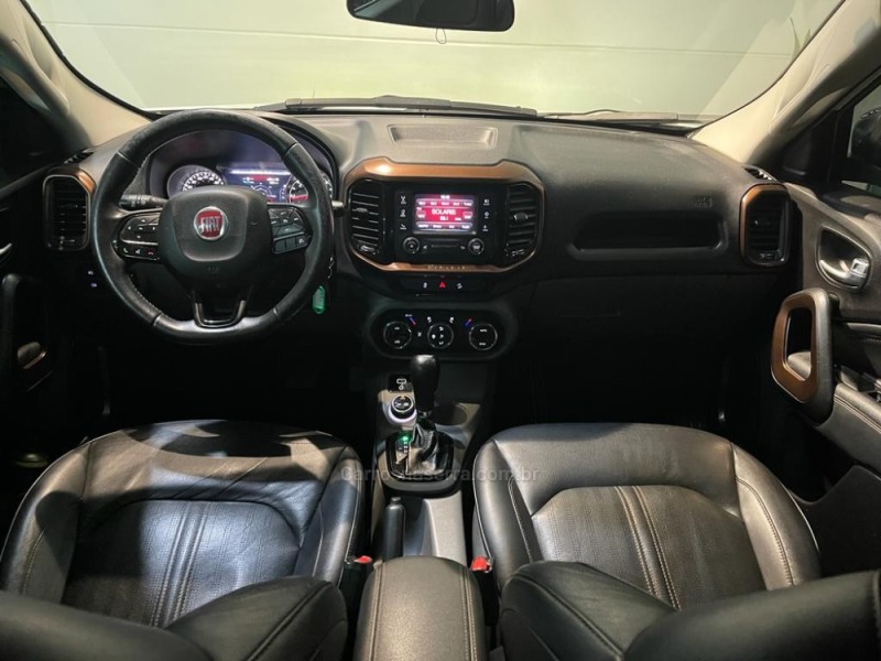 TORO 2.0 16V TURBO DIESEL VOLCANO 4WD AUTOMÁTICO - 2017 - CAXIAS DO SUL
