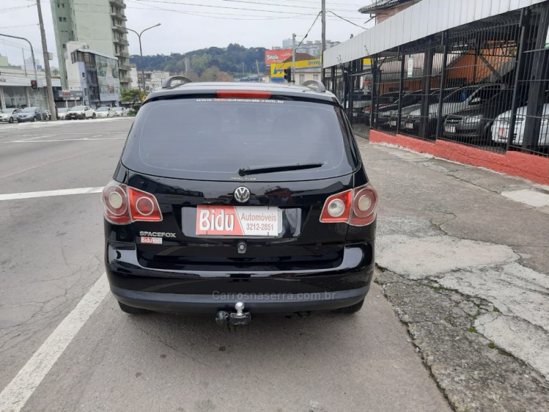 SPACEFOX 1.6 MI TREND 8V FLEX 4P MANUAL - 2008 - CAXIAS DO SUL