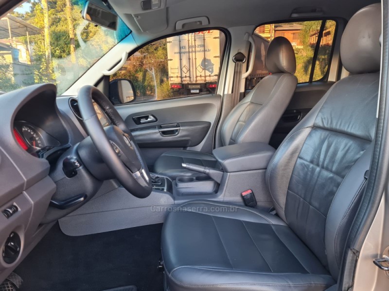 AMAROK 2.0 HIGHLINE 4X4 CD 16V TURBO INTERCOOLER DIESEL 4P AUTOMÁTICO - 2012 - CAXIAS DO SUL