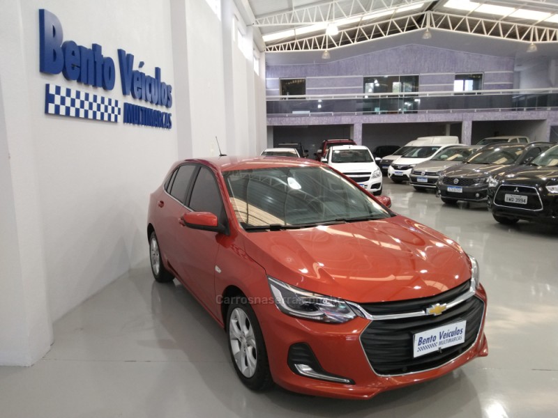 ONIX  1.0	PREMIER PLUS 12V TURBO FLEX 4P AUTOMÁTICO - 2020 - BENTO GONçALVES