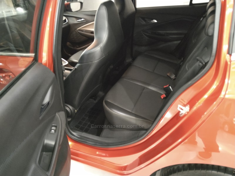 ONIX  1.0	PREMIER PLUS 12V TURBO FLEX 4P AUTOMÁTICO - 2020 - BENTO GONçALVES
