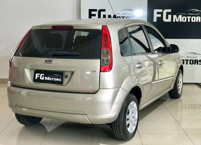 FIESTA 1.6 MPI CLASS 8V GASOLINA 4P MANUAL - 2011 - NOVO HAMBURGO