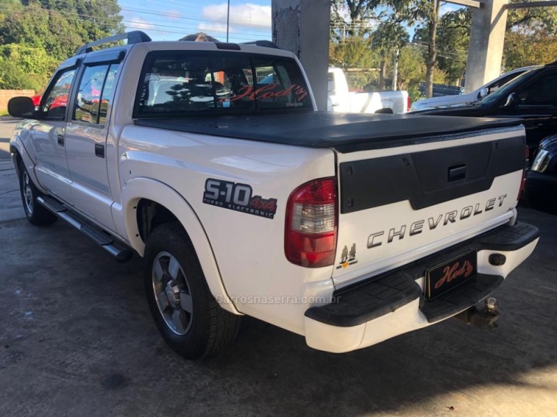 S10 2.8 EXECUTIVE 4X4 CD 12V TURBO ELECTRONIC INTERCOOLER DIESEL 4P MANUAL - 2011 - CANELA