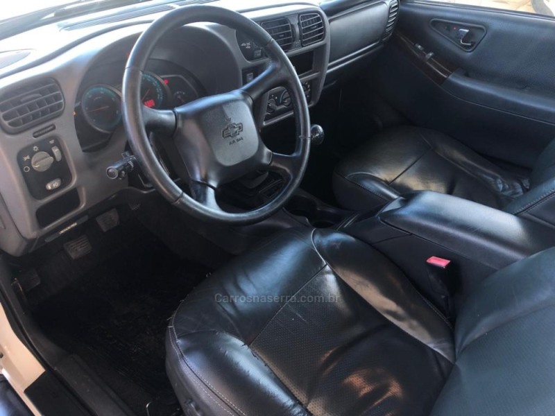 S10 2.8 EXECUTIVE 4X4 CD 12V TURBO ELECTRONIC INTERCOOLER DIESEL 4P MANUAL - 2011 - CANELA