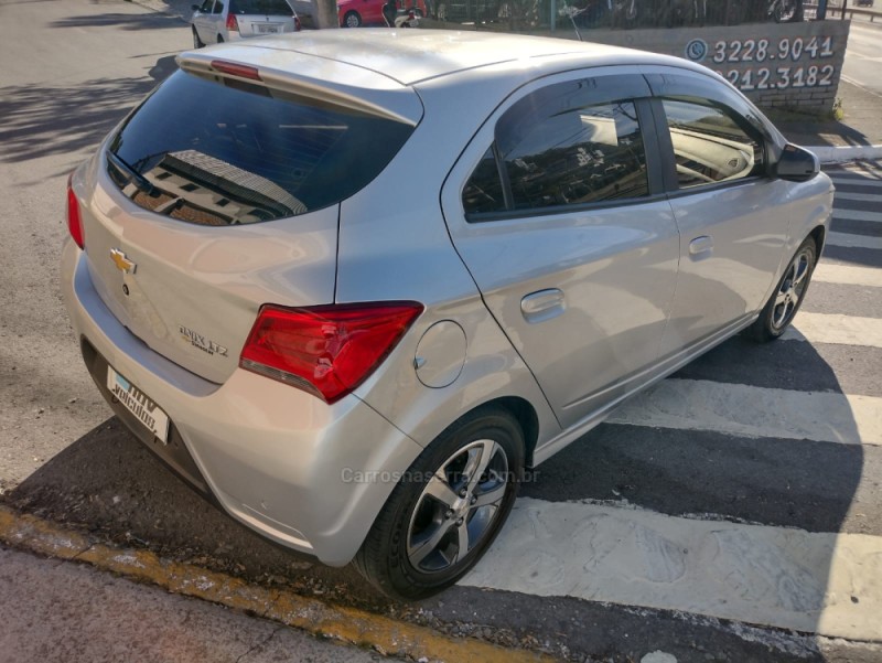 ONIX 1.4 MPFI LTZ 8V FLEX 4P AUTOMÁTICO - 2017 - CAXIAS DO SUL