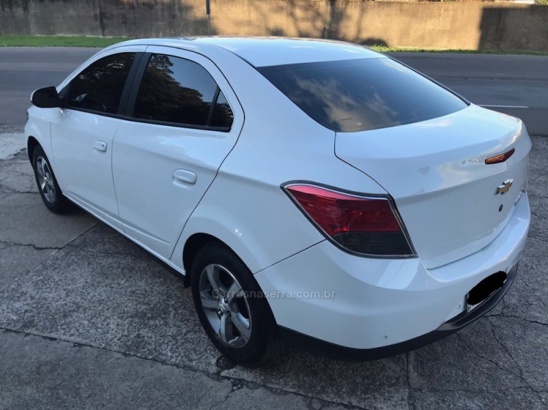PRISMA 1.4 MPFI LT 8V FLEX 4P MANUAL - 2015 - CAXIAS DO SUL