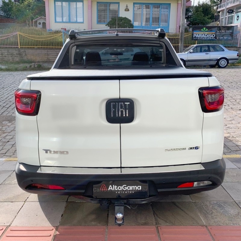 TORO 1.8 16V EVO FLEX FREEDOM AUTOMÁTICO - 2017 - FLORES DA CUNHA