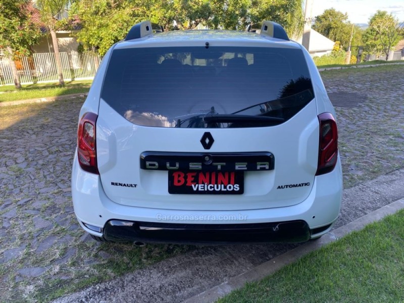 DUSTER 2.0 DYNAMIQUE 4X2 16V FLEX 4P AUTOMÁTICO - 2017 - CAMPO BOM