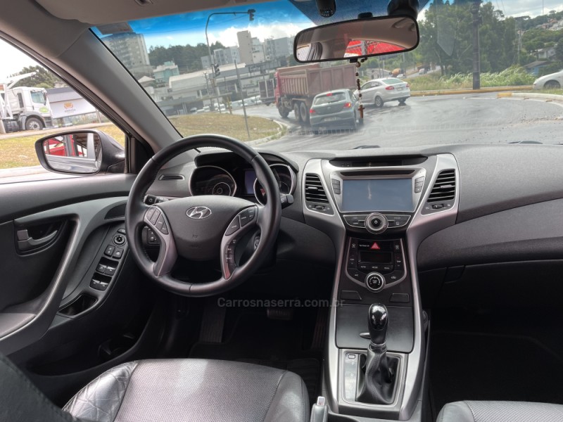 ELANTRA 2.0 GLS 16V FLEX 4P AUTOMÁTICO - 2015 - FARROUPILHA