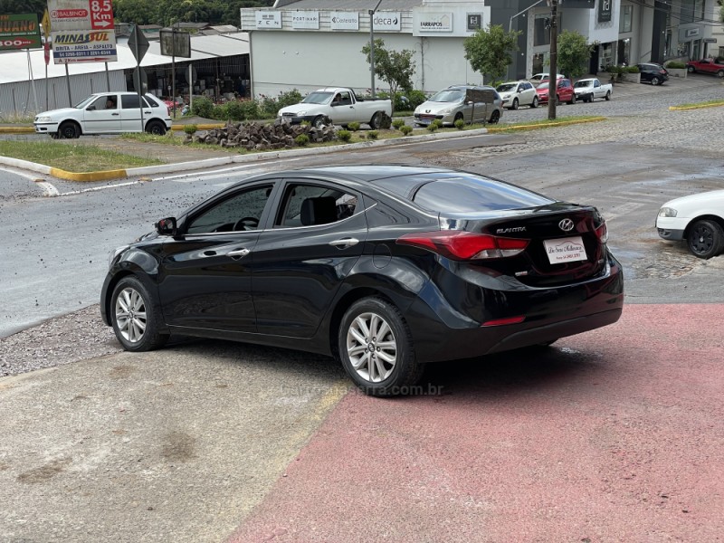 ELANTRA 2.0 GLS 16V FLEX 4P AUTOMÁTICO - 2015 - FARROUPILHA