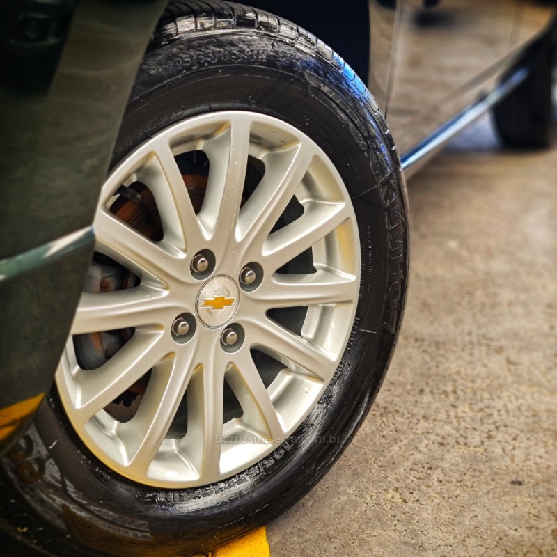 SPIN 1.8 LT 8V FLEX 4P MANUAL - 2014 - CAXIAS DO SUL