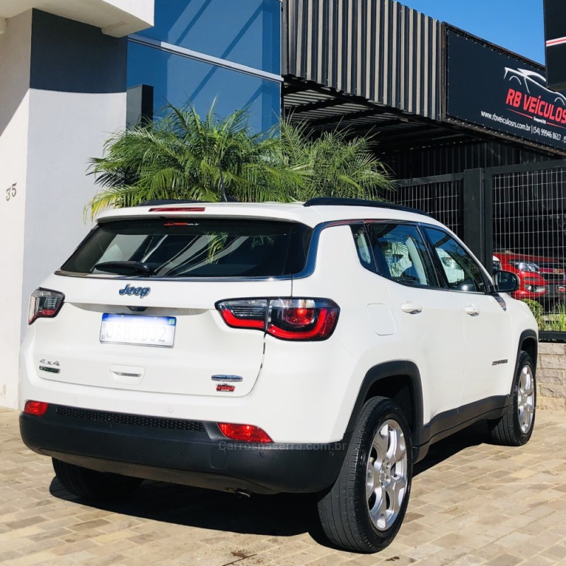 COMPASS 2.0 16V DIESEL LONGITUDE 4X4 AUTOMÁTICO - 2021 - GUAPORé