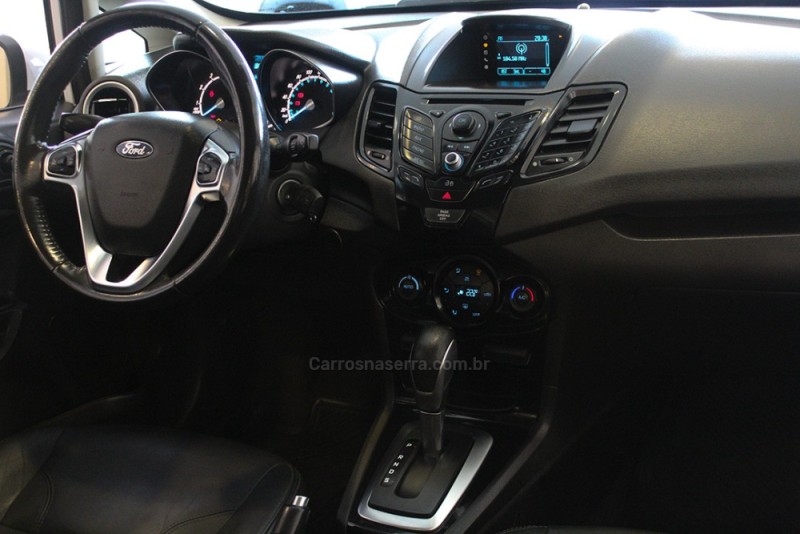 FIESTA 1.6 TITANIUM PLUS SEDAN 16V FLEX 4P AUTOMÁTICO - 2015 - BENTO GONçALVES