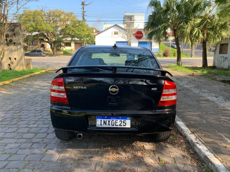 ASTRA 2.0 MPFI ADVANTAGE 8V FLEX 4P MANUAL - 2008 - FARROUPILHA