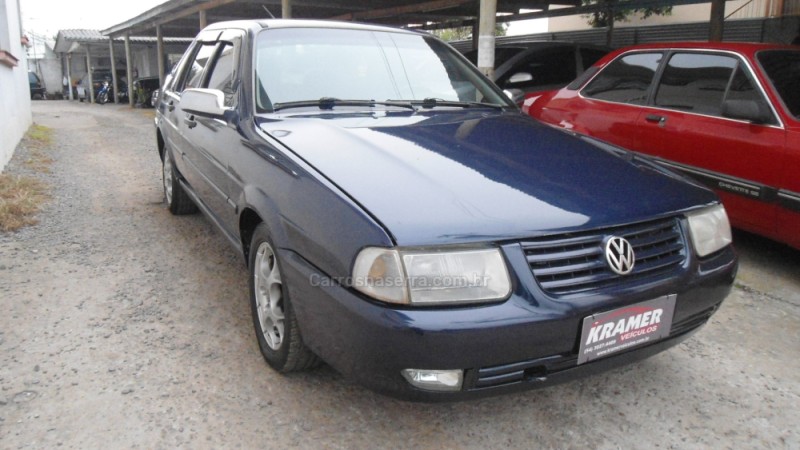 SANTANA 2.0 MI EXCLUSIV 8V GASOLINA 4P MANUAL - 2003 - CAXIAS DO SUL