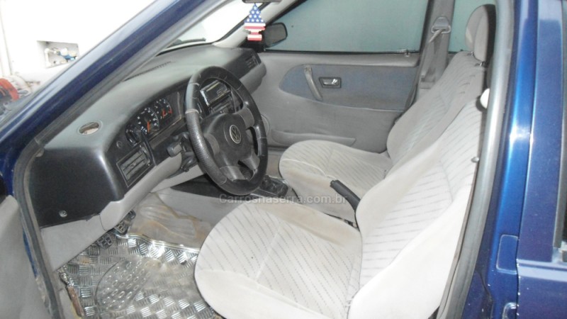 SANTANA 2.0 MI EXCLUSIV 8V GASOLINA 4P MANUAL - 2003 - CAXIAS DO SUL