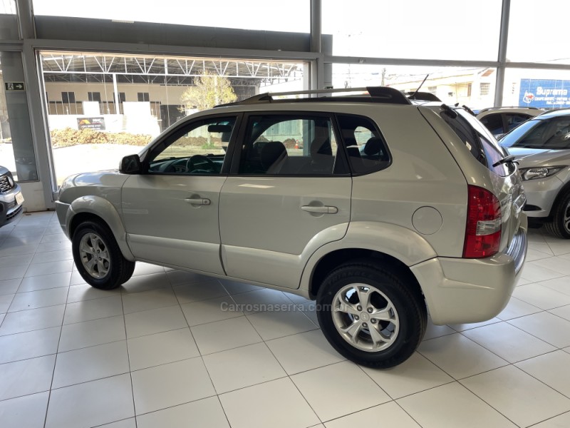 TUCSON 2.0 MPFI GL 16V 2WD GASOLINA 4P AUTOMÁTICO - 2013 - SANTA CRUZ DO SUL
